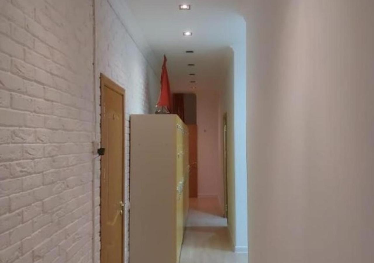 Room Hostel Dostyk Almaty Exterior foto
