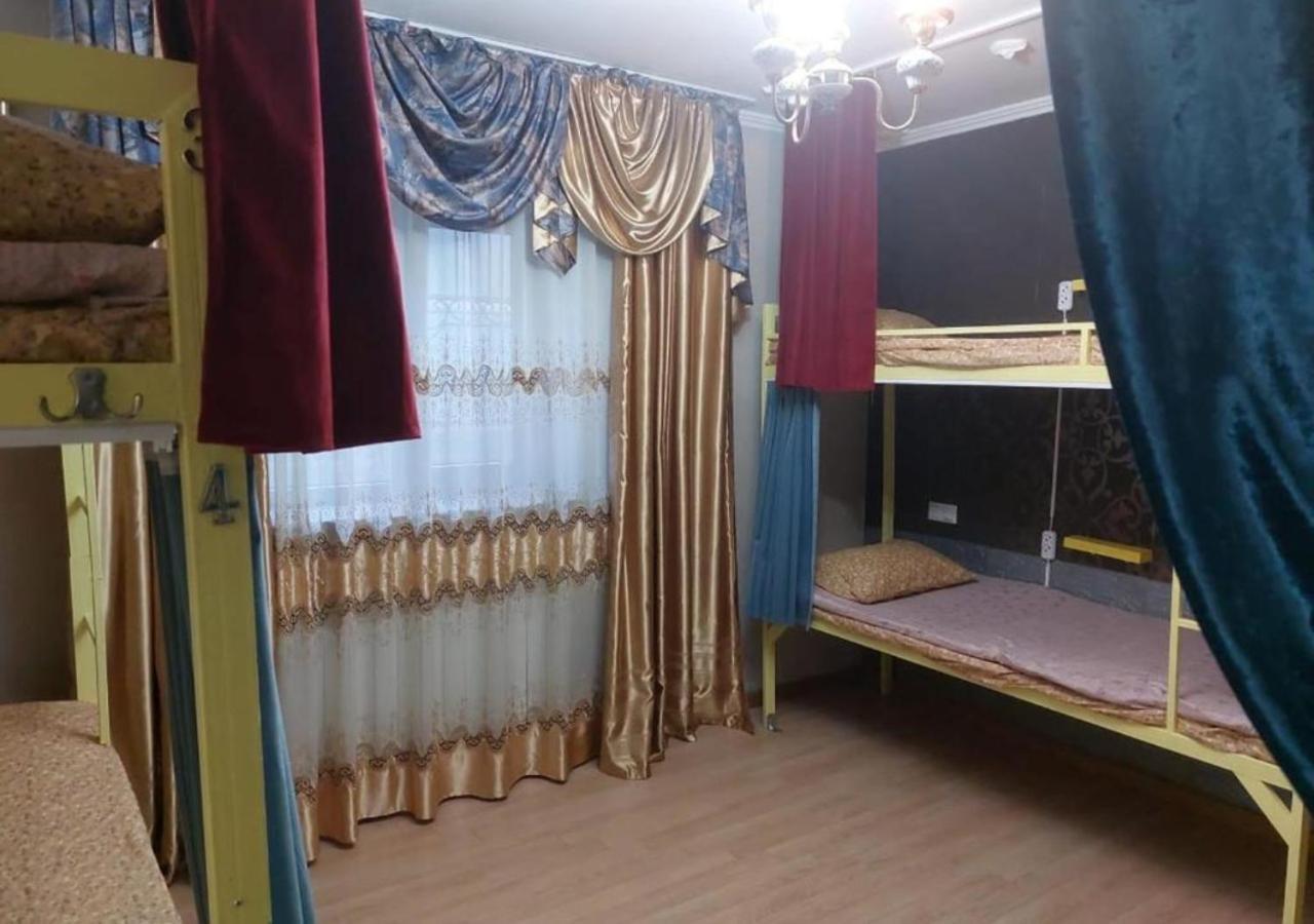 Room Hostel Dostyk Almaty Exterior foto